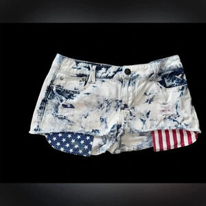 Grane Juniors Low Rise USA Denim Shorts Size 7